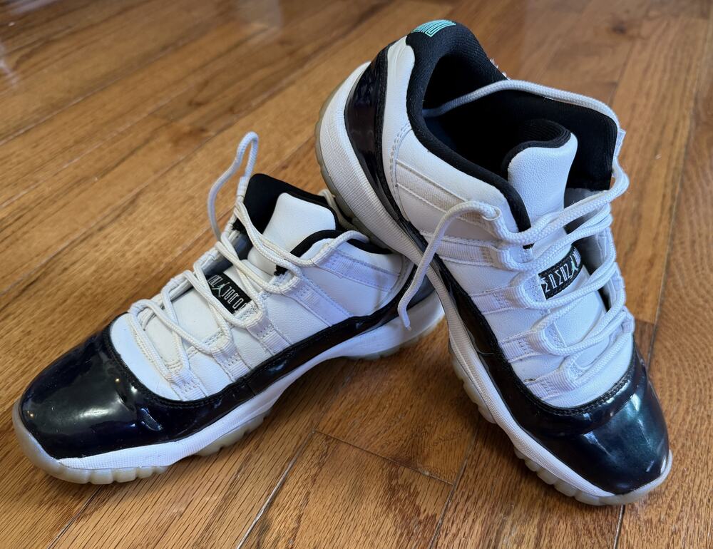 Nike Air Jordan 11 Retro Low Iridescent GS Youth Size 5.5Y 528896-145